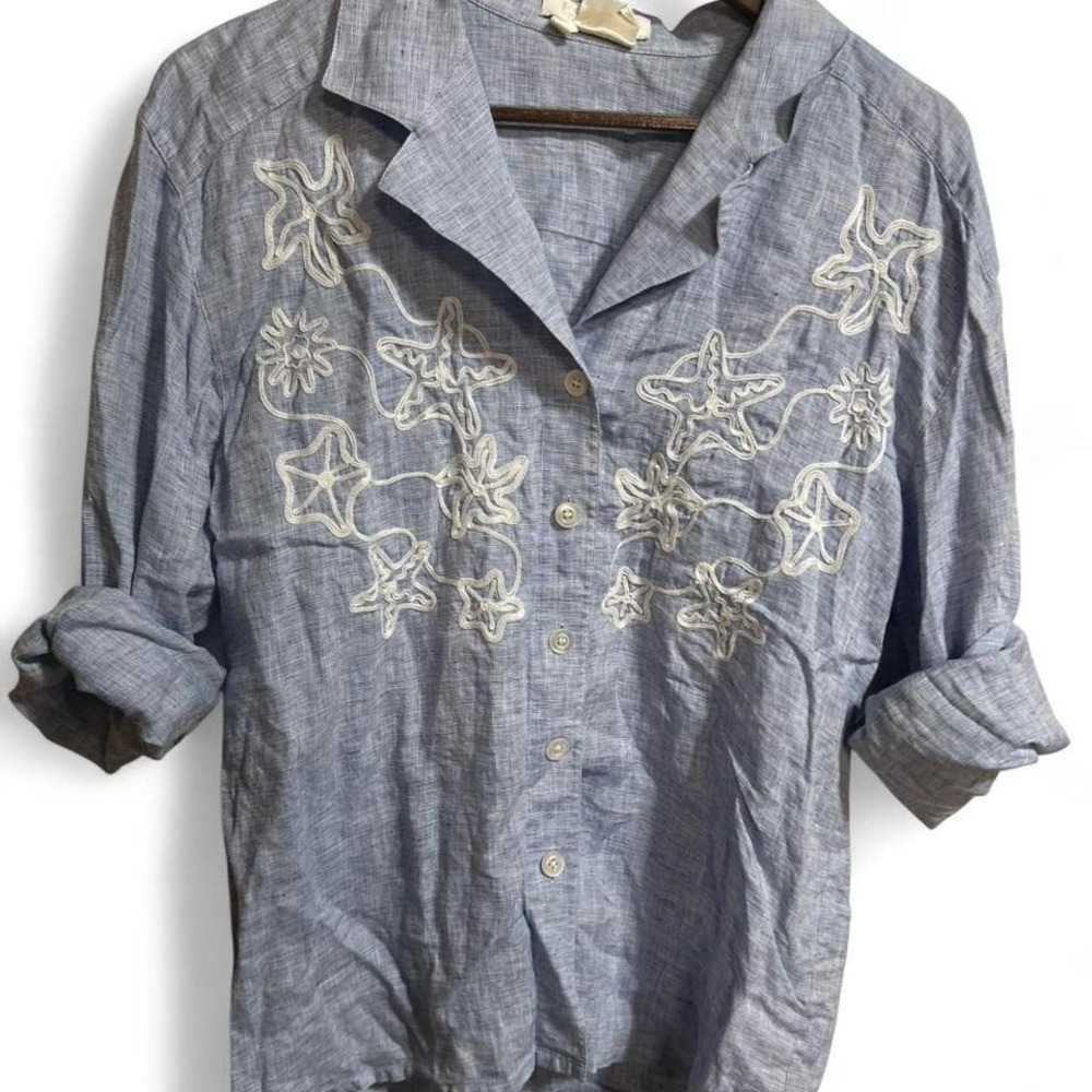 Women's escada 100% linen Blue and‎ white embroidered button-up shirt